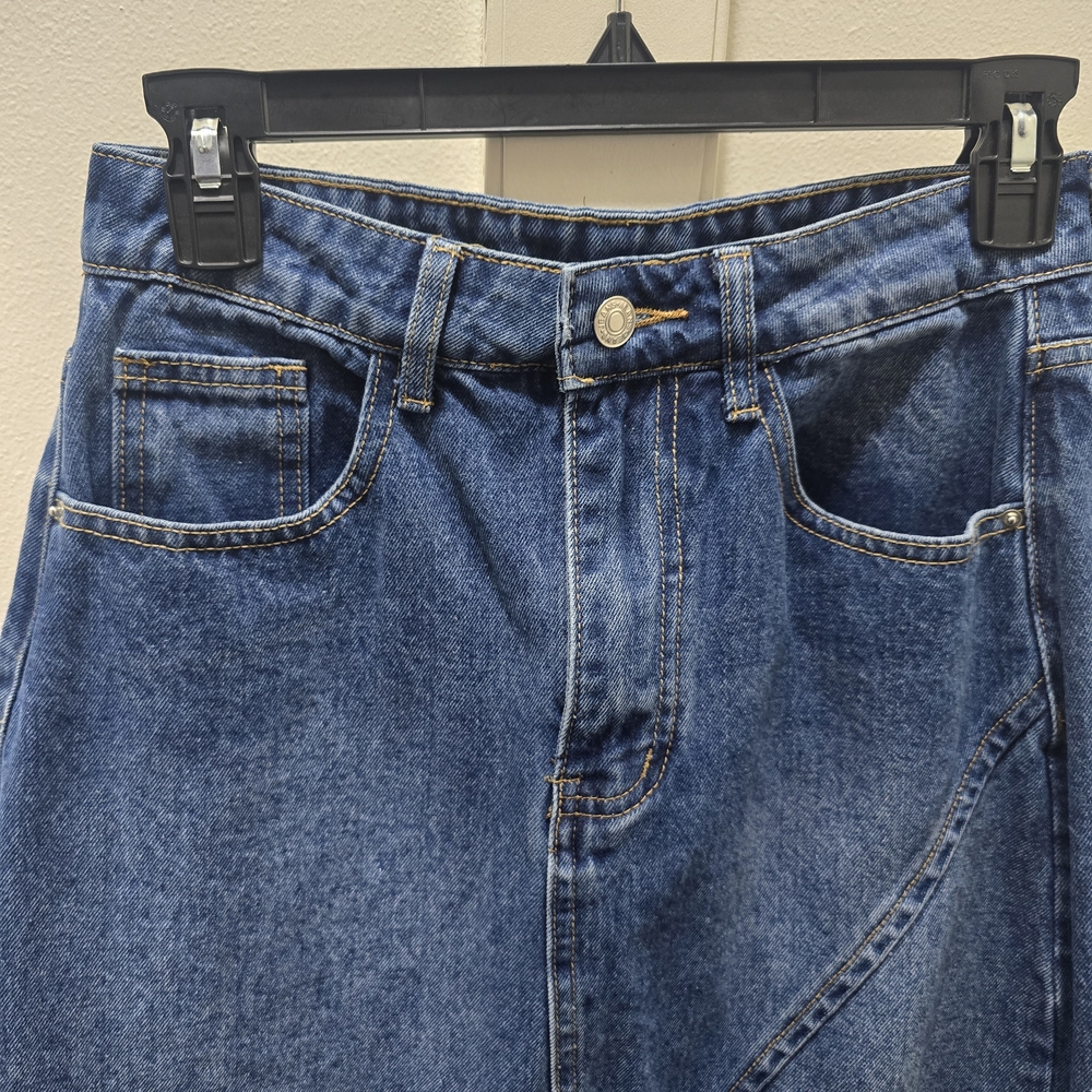 SHEIN Asymmetrical Denim Blue Skirt - Picture 6 of 11